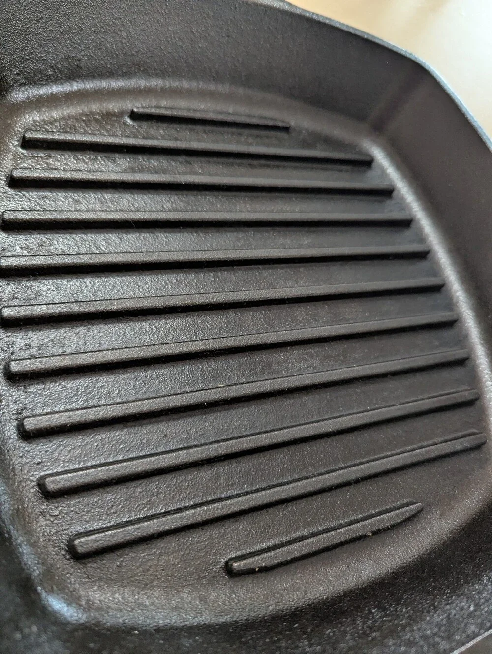 Lodge 10.5" Cast Iron Square Grill Pan - Picture 2 of 4